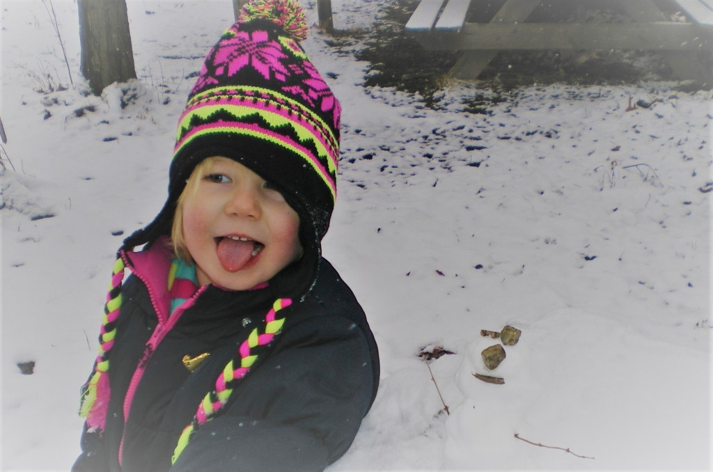 Christmas Poem XXII: “Snowflakes Fall”