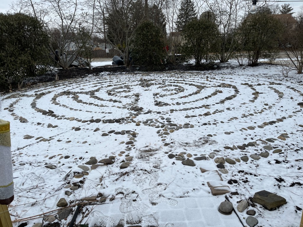 Labyrinth #117: Light Hearts and Christmas&nbsp;Ponders